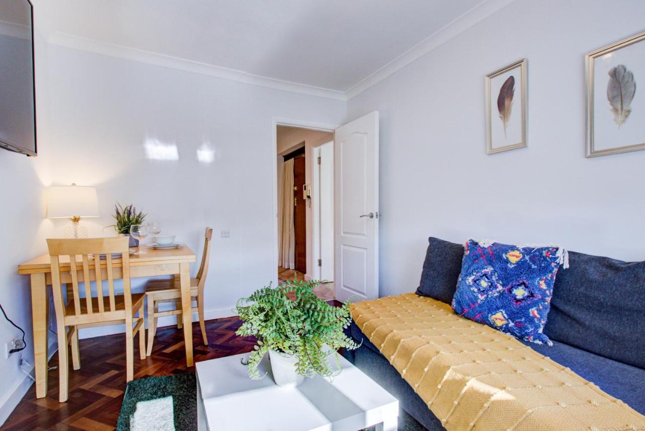 3-Bedroom, 3-Baths Apartment In Super Posh Marylebone, Central London, W1 Exterior photo